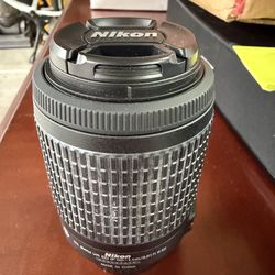 Nikon Lens DX 55 - 200 mm