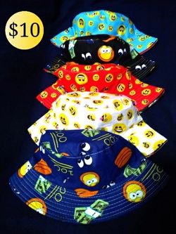 Reversible emoji/marijuana bucket hats