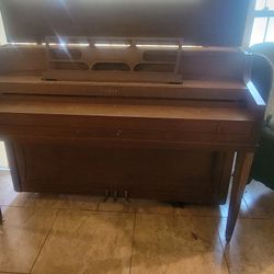 Cable Piano