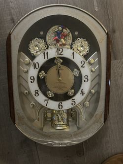 Seiko Christmas Motion musical medley Clock