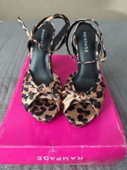 Women's Heels Size 7.5
