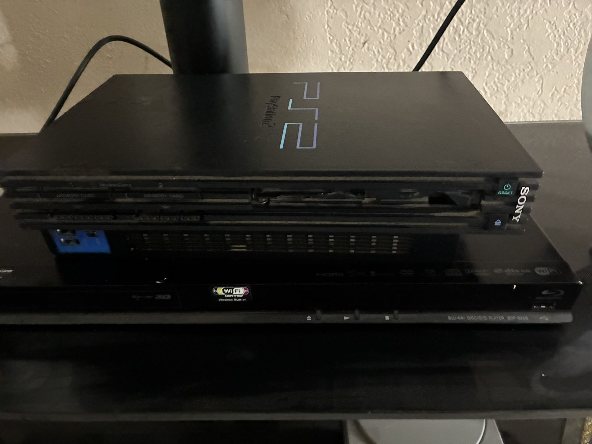 Play Station 1 & 2