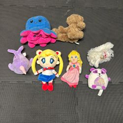 Lot Of Plushies 