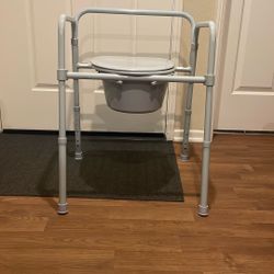 Commode
