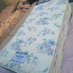 Twin Size Mattress And Box Spring 