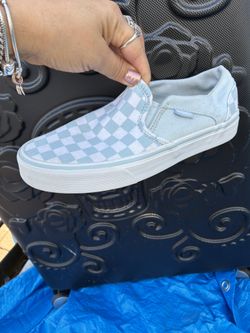 Woman’s Vans Size 7/$10