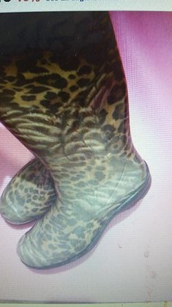 Womens size 9 kamik boots