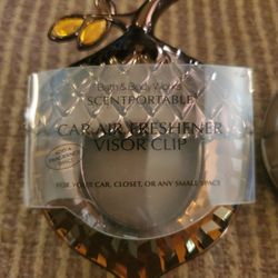 Bath and Body Works Portable Clip And Go sent holders New