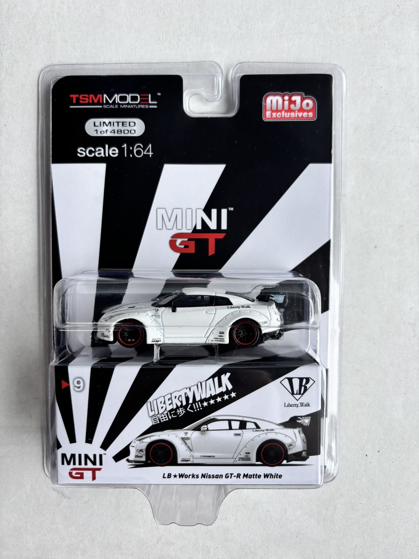 MINI GT LB Works Nissan GT-R R35 Matte White
