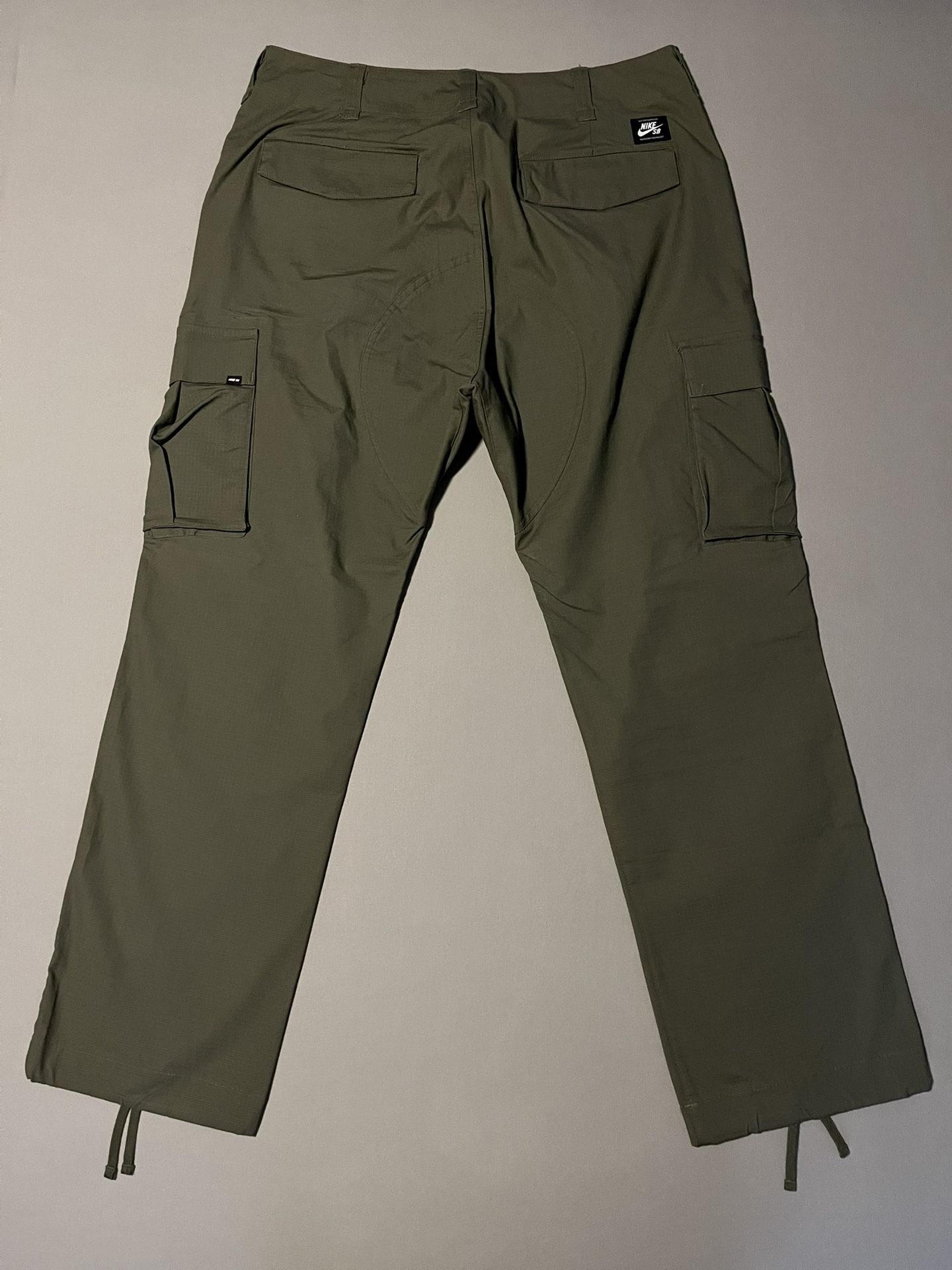 Vintage Nike SB Skateboarding Ripstop Cargo Pants Olive Like New VNDS