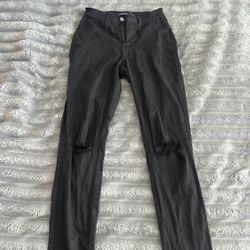 Fashion Nova ripped knee style jeans 
