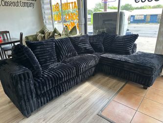 🛋️🔥 NEW BLACK PLUSH SECTIONAL — IN STOCK & GOING FAST 🔥 $0  Down, Flexible  Payments Available