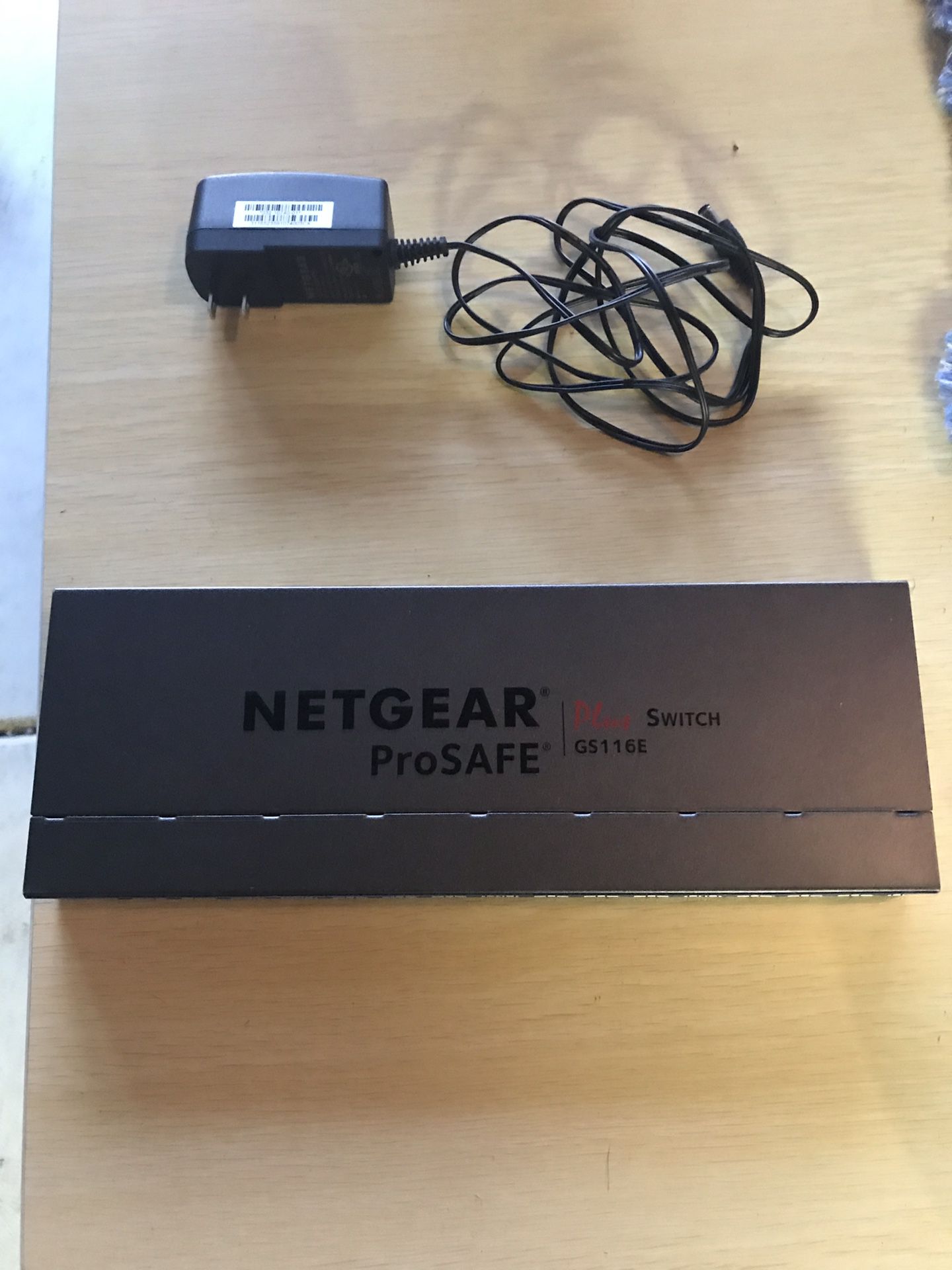 Netgear ProSafe 16-port managed Network Switch Hub