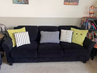 Lifestyle Solutions Grayson Sofa – Black – Excellent Condition