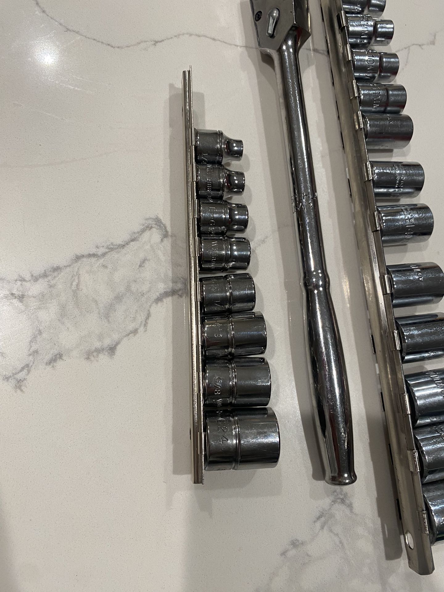 Ratchet And Socket Set