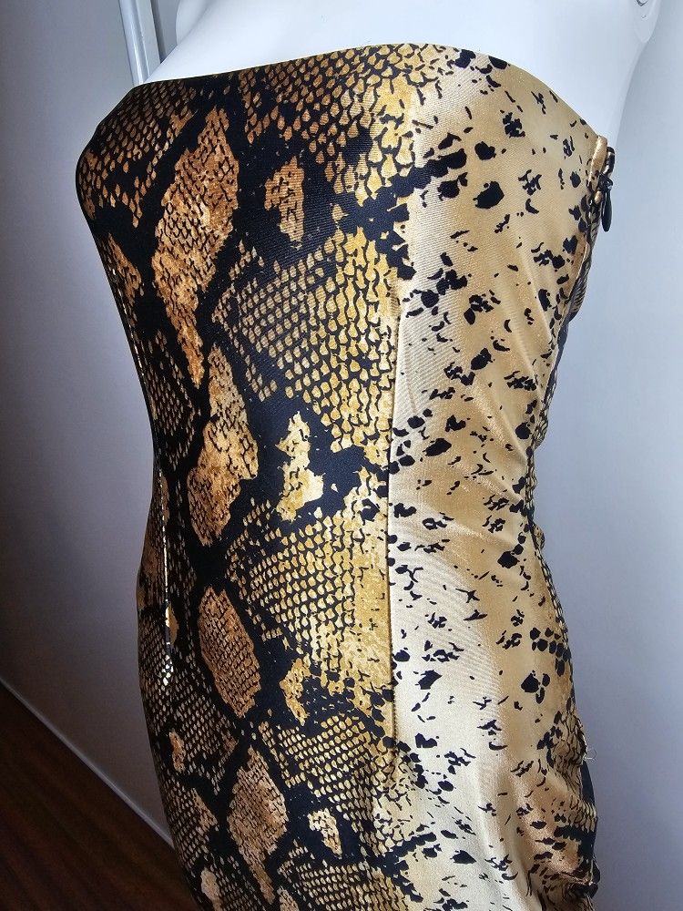 JLUXLABEL Gold Bianca Snakeskin Slit dress for Sale in Los Angeles, CA -  OfferUp