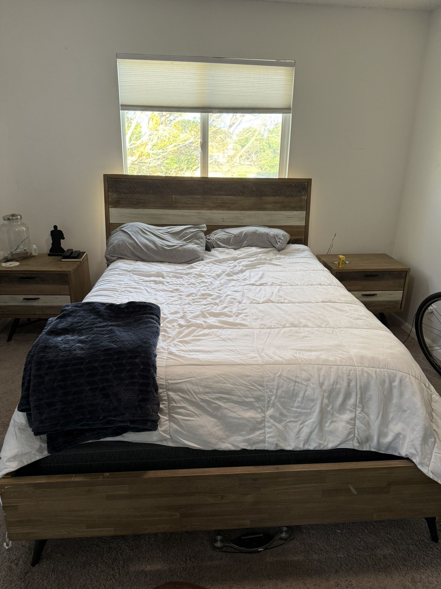 Full Size Bed Frame With 2 Nightstands