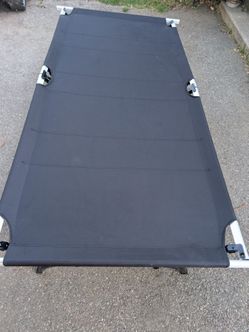 Camping cot
