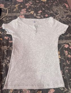 Brandy Melville grey shirt