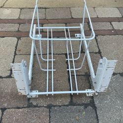 Garbage Can Pull Out 