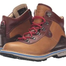 NEW NEW Merrell Waterproof Leather Sugarbush Boots - Waitsfield Beeswax 