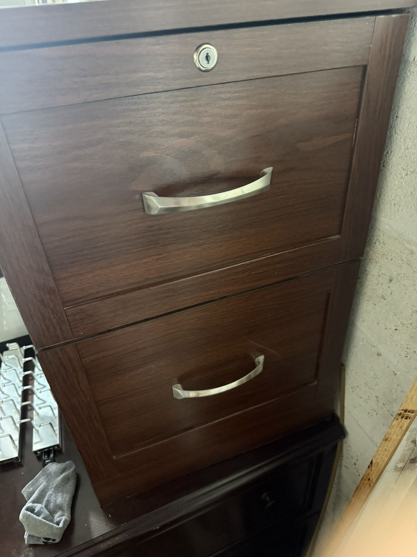 2 drawer, filing cabinet wood