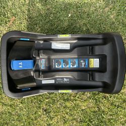 Nuna Pipa Car Seat Base