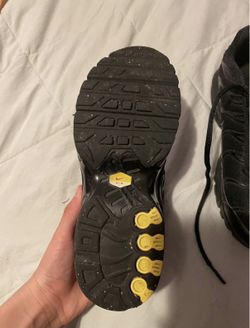 Black Nike TN trainers