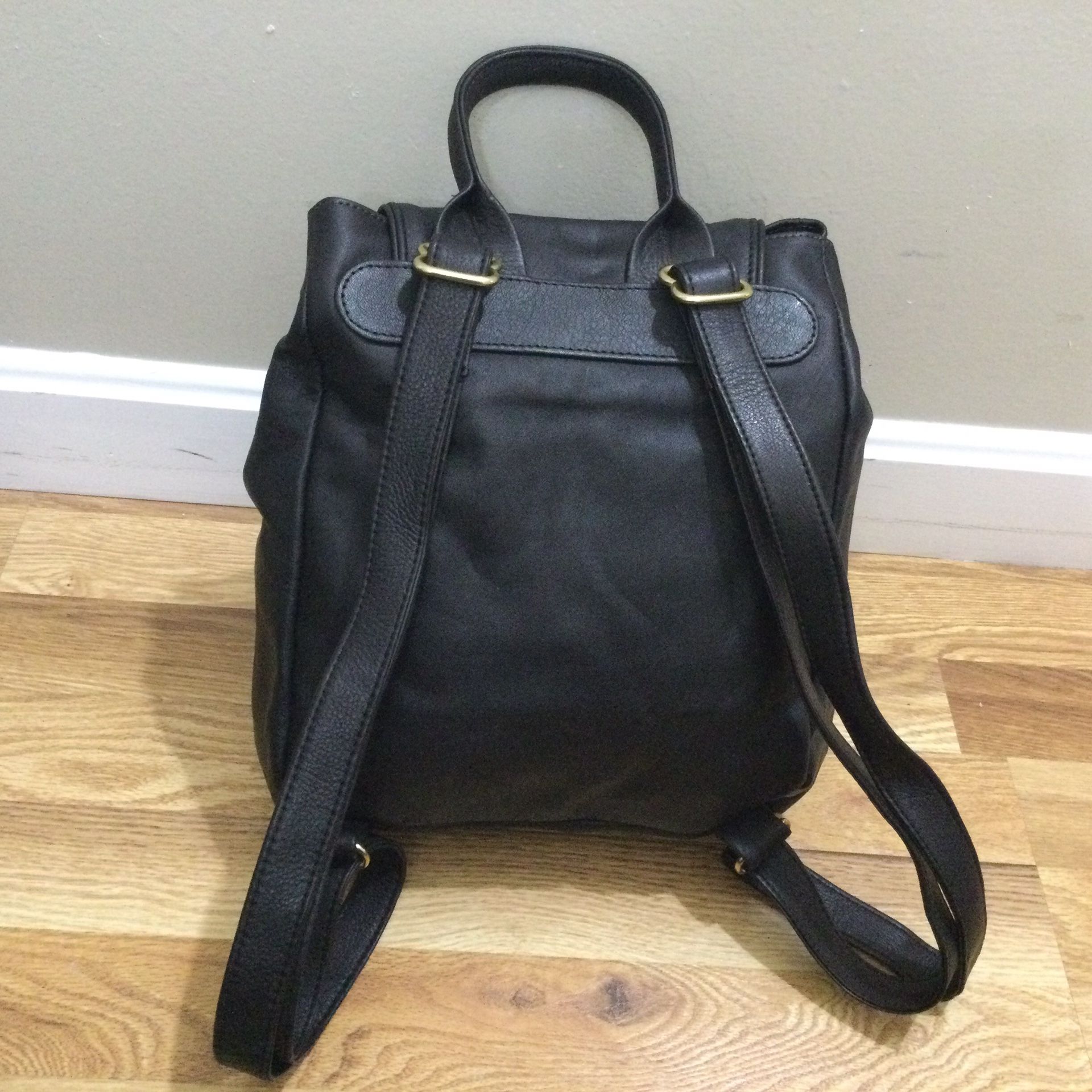 L.L. Bean Black Leather Backpack - Vintage NOS