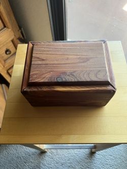 Inlayed Wood stain Box for Jewelry Antique collection collectibles Keep Safes Gold Silver watch memories