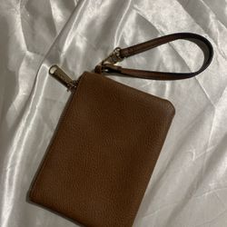 Steve Madden Wristlet