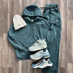 Alo Sweatsuit , Amiri, Jordan 