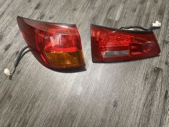 Lexus IS 250-350 Driver Tail Lights