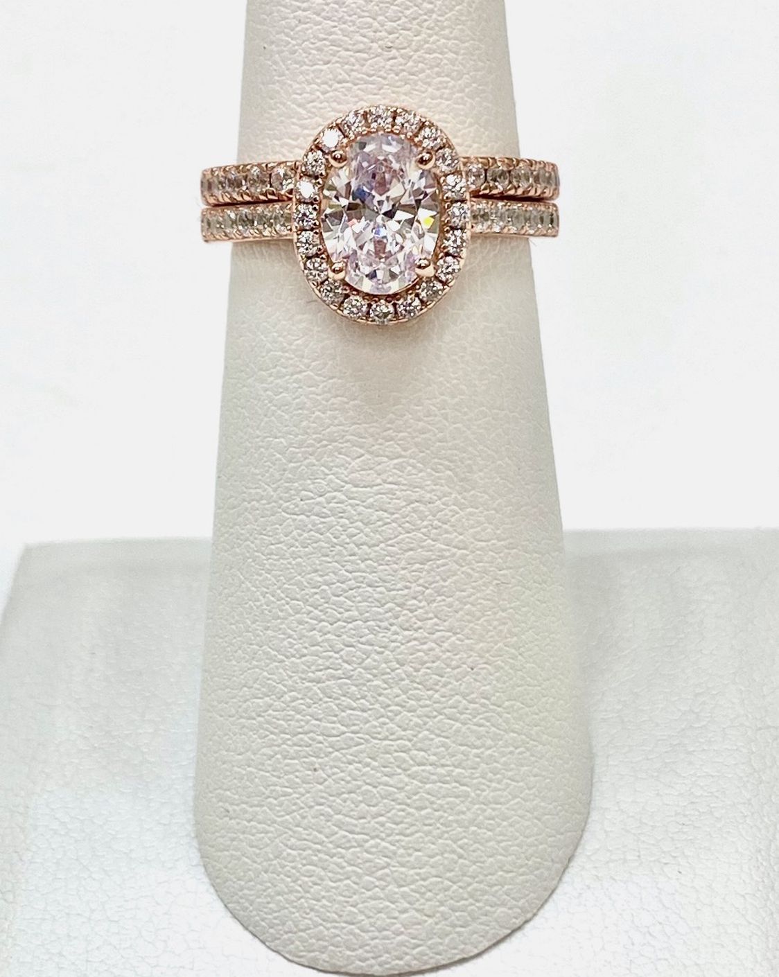 NEW! 1.25CT Rose Gold, Stunning Lab Created Moissanite Gemstone Bridal Set, Please See Full Details
