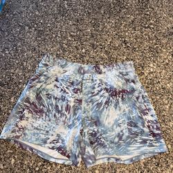 Lululemon Pace Breaker Shorts 5” Sz XL