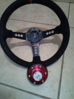 Aftermarket Racing Steering Wheel with Quick Release