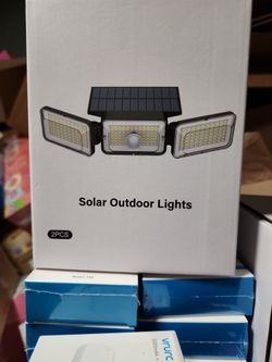 Solar Outdoor Lights 2 In A BOX