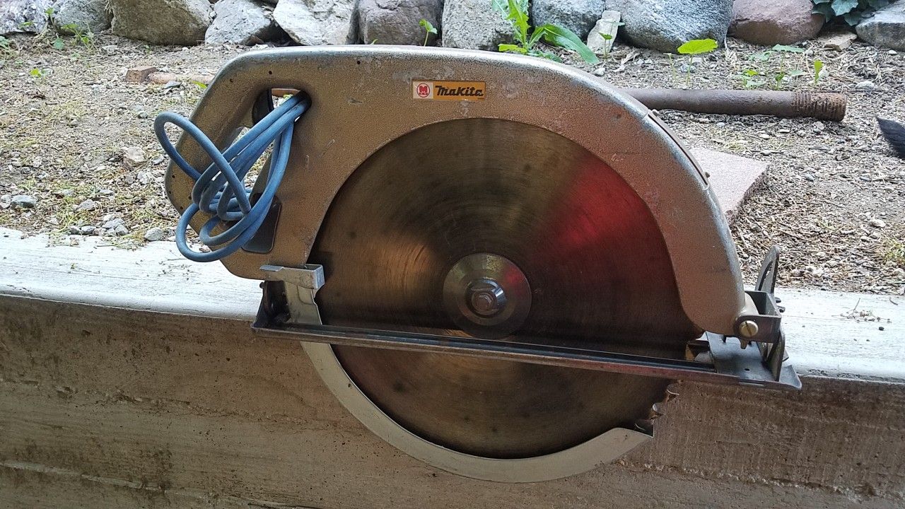 Makita Circular Beam Saw 16" for Sale in Crestline, CA OfferUp