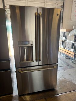 Refrigerator Cafe French door 3 door ✨ energy star used like new ✨ 60 days warranty