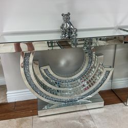 Sofa/ Entrance Tables For Sale Up To 80% Off ( We Deliver) 