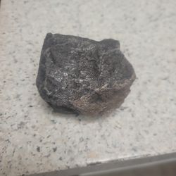 Small Little  Meteorito  rock 266 Grams 