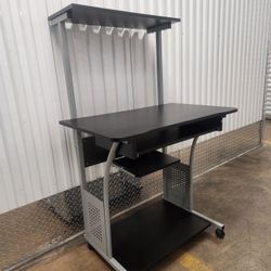 Two Level Computer Desktop