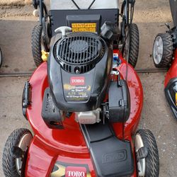 TORO LAWN MOWER SELF PROPELLED WITH GARANTY 