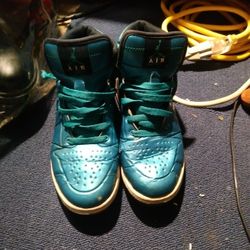 Teal Blueish Jordans Size 6y