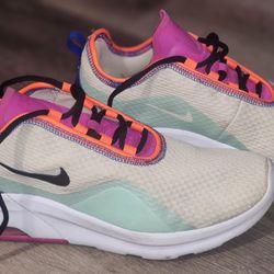 Nike Air Max Motion 2