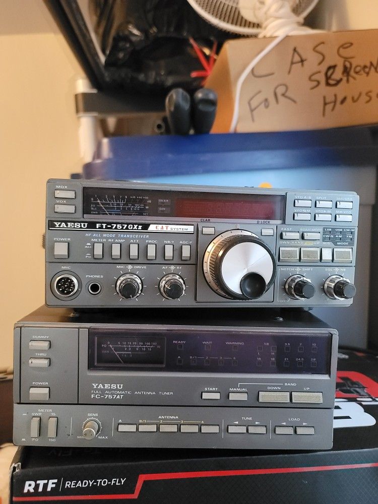 Ham Radio Yaesu Ft757gx2 And Ft757at