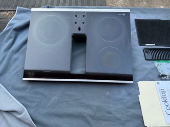 GE downdraft glass cooktop