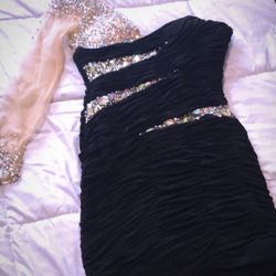 Gorgeous One Shoulder Prom Dress Size 4