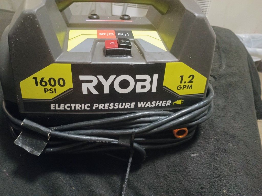 Pressure Washer