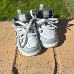 Toddler’s Nike Air Jordan 1 Retro 